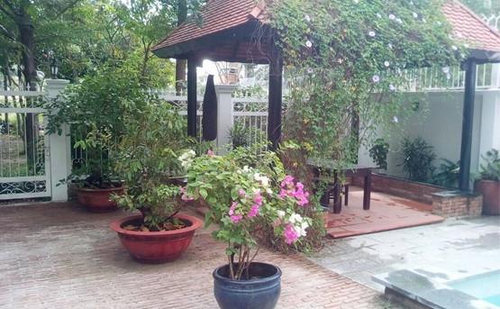 villa for rent in district 2 hcmc D2200013 (1)